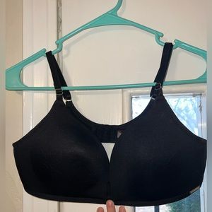Vince Camuto stunning Black Push-Up Bra. Size 36C. Great condition, worn loosely